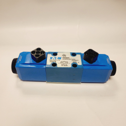 Eaton/Danfoss DG4V32CMUH760 – rozdzielacz hydrauliczny, nr katalogowy 529760, 80 l/min, CETOP 3