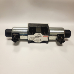 DG4V52CJMUH722 – rozdzielacz hydrauliczny Danfoss CETOP 5, 120 l/min, kod 829AN00101A