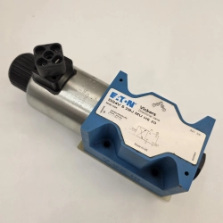 Rozdzielacz hydrauliczny Danfoss DG4V52BJMUH620 NG10 suwak EA cewka 24VDC wtyczka Hirschmann nr kat. 638972
