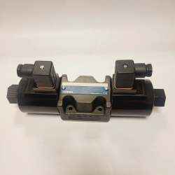 Rozdzielacz hydrauliczny Yuken DSG-03-3C3-D24-N-50 NG10 suwak H 24VDC pośredniego działania